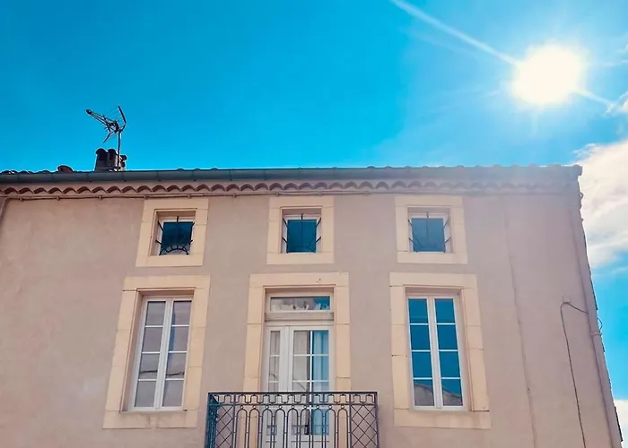 Maison De Maître Avec Piscine Et Vue Villa